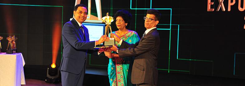 EFL staff receiving award